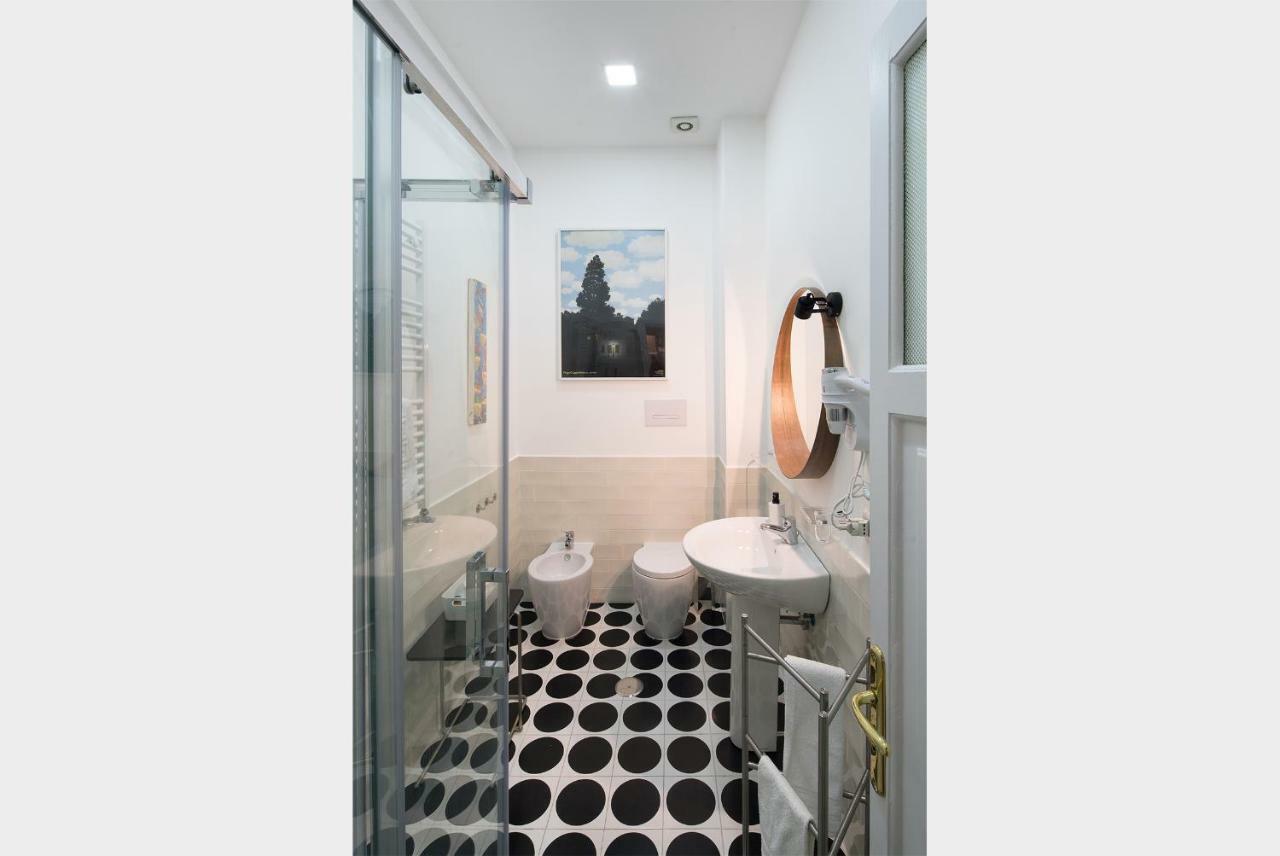 A Casa Di Adri Daire Salerno Dış mekan fotoğraf